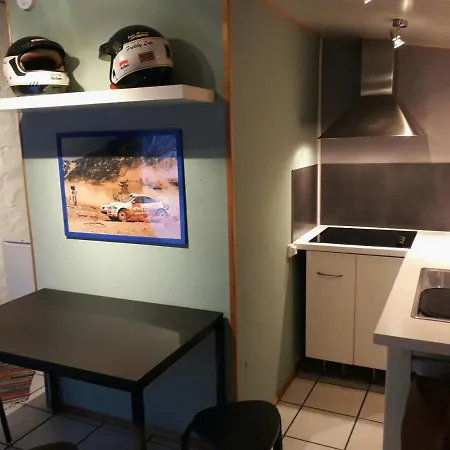 Au Virage De Apartment