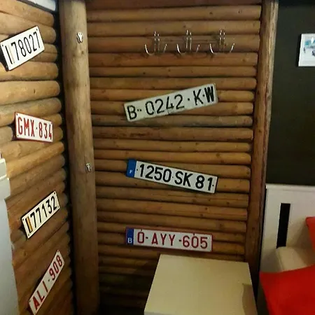 Au Virage De * Stavelot